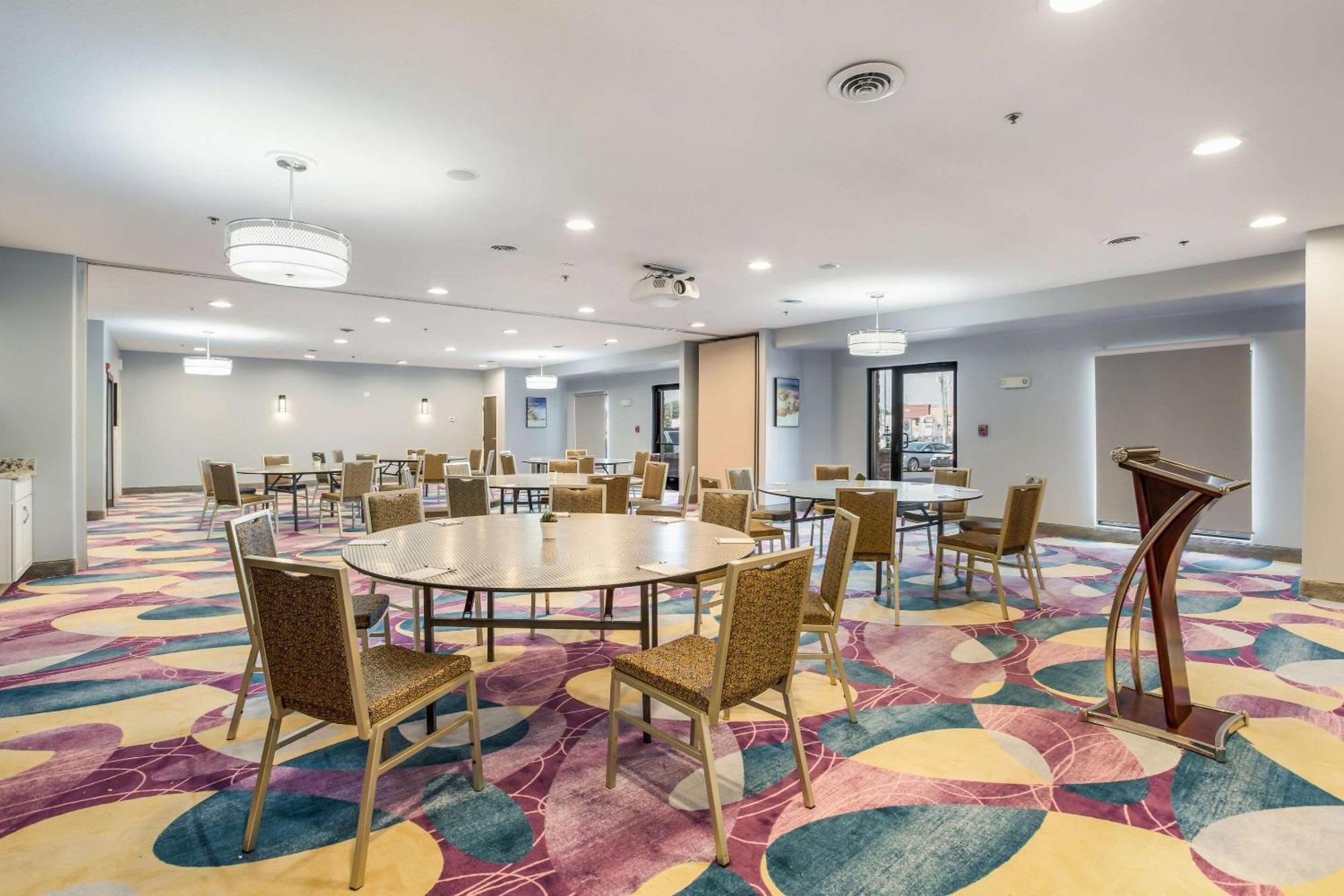 The Leo Collection Detroit, Ascend Hotel Collection Lincoln Park Zewnętrze zdjęcie